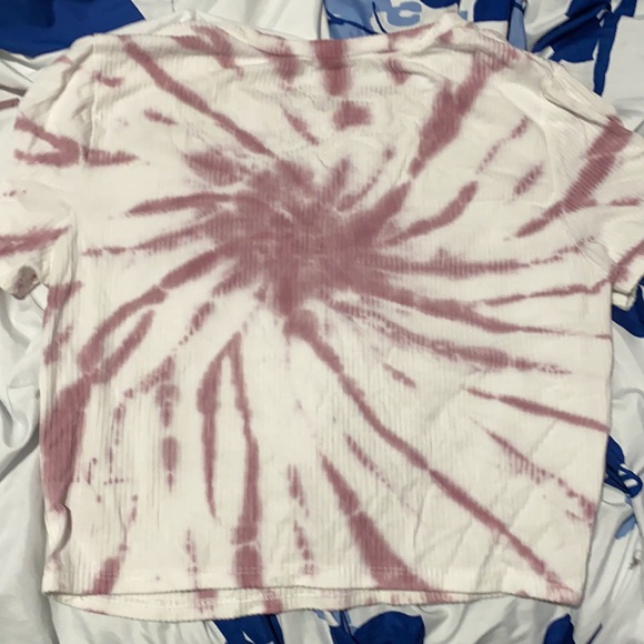 Garage tie dye crop top. - Picture 3 of 3